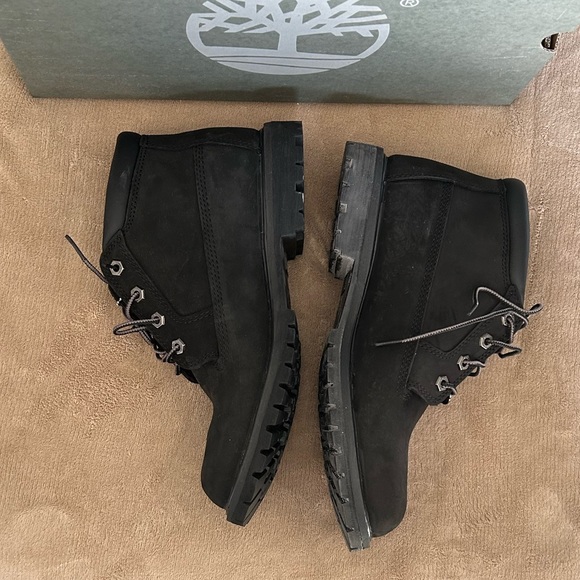 NIB Timberland Women's Nellie Warm Waterproof Chukka Boot in Black. Size 8.5 - Picture 11 of 14